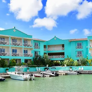 Ocean Breeze Boutique Hotel&marina Hotel
